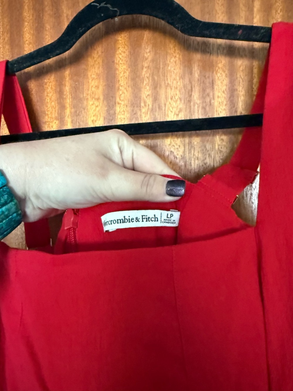 Abercrombie & Fitch Red Sleeveless Fit-and-Flare Dress - Picture 3 of 5